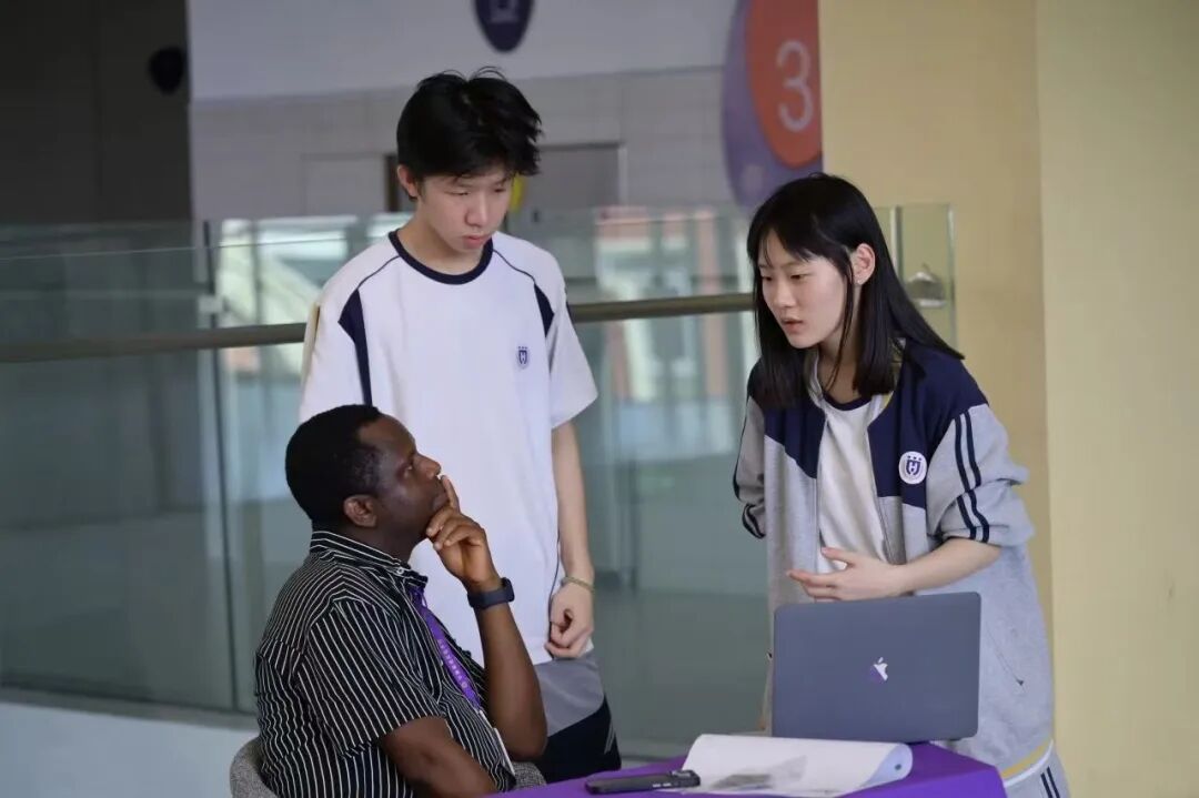 2025AP喜報 | 華美國際部最強AP學霸天團榮耀出道!