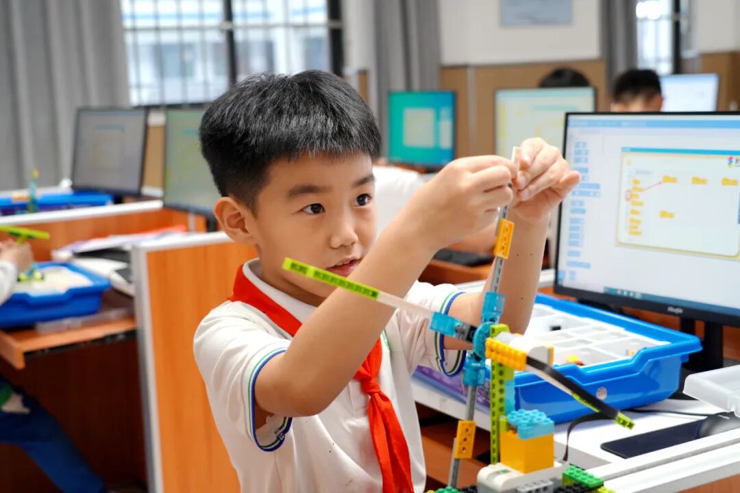 华海双语学校 华海双语学校