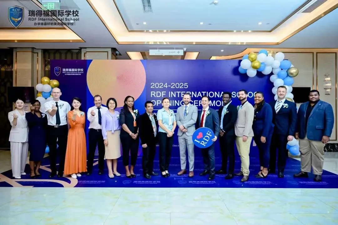 ������ø�ѧУ�ٵ��й�����ѧУ���¾��������а�